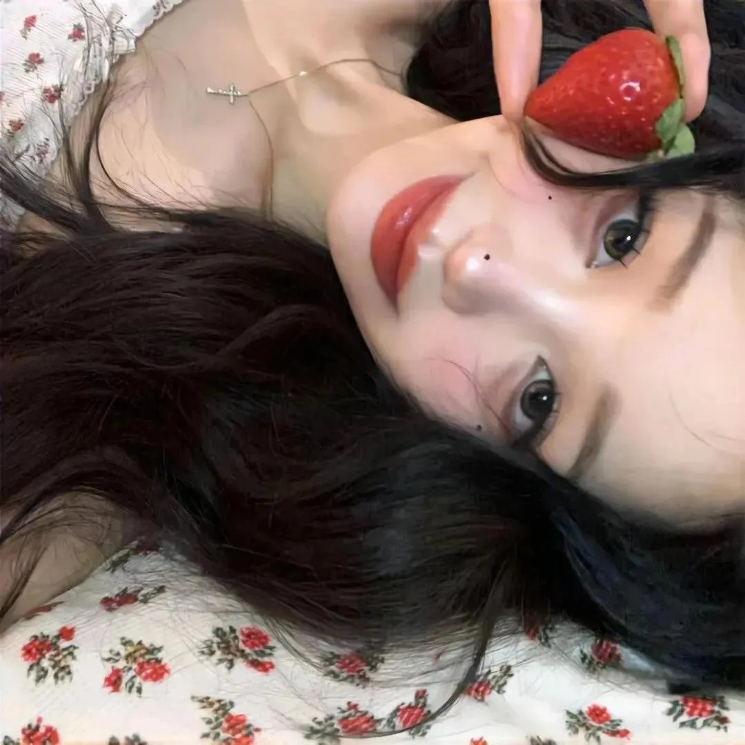 小鱼莉莉